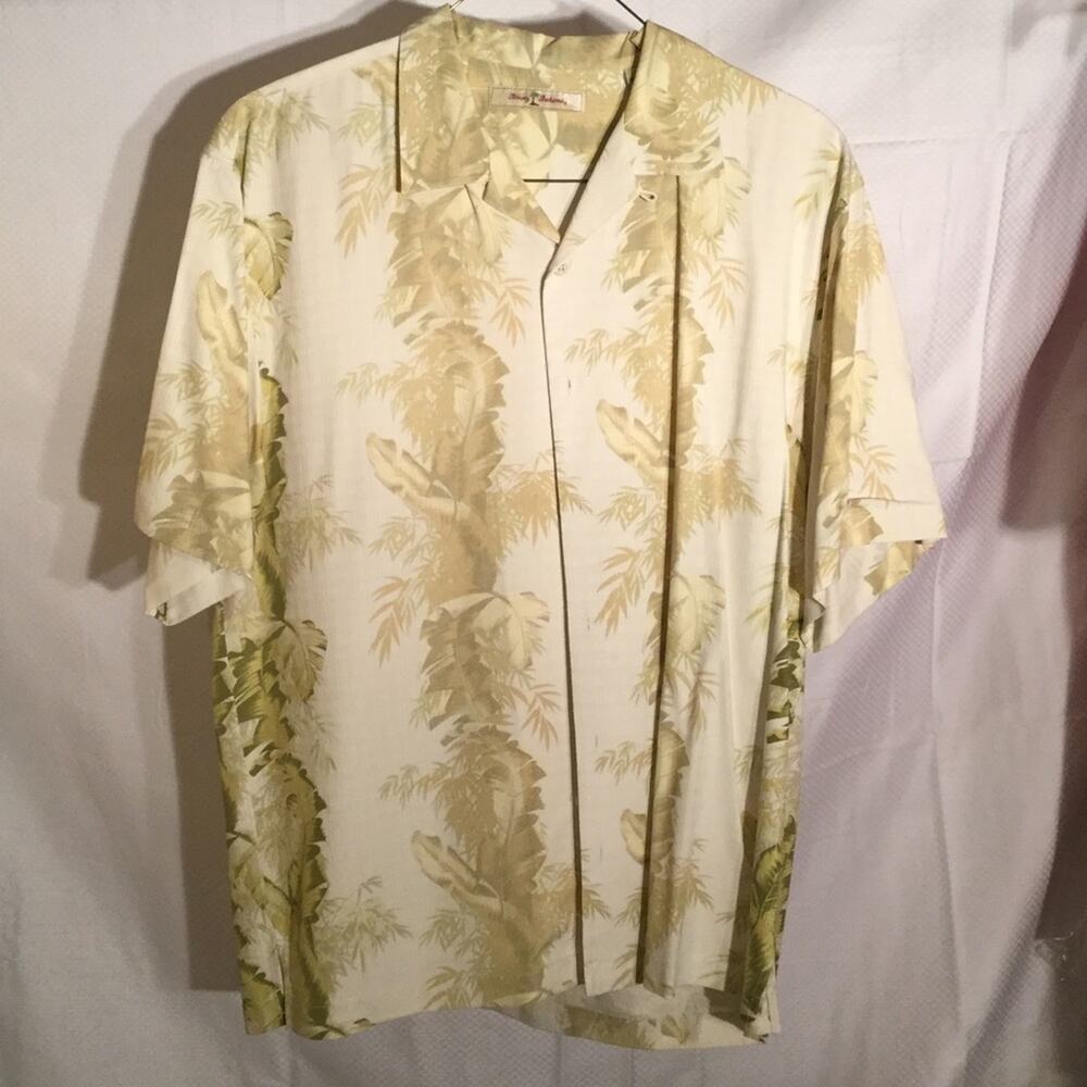 Tommy Bahama silk camp shirt xl worn once …
